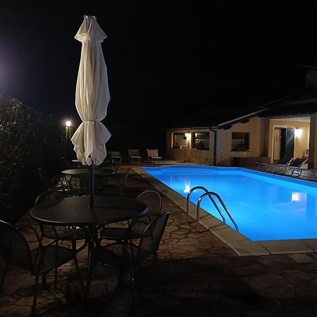 L'Infinito Bed & Breakfast Carbognano Eksteriør bilde