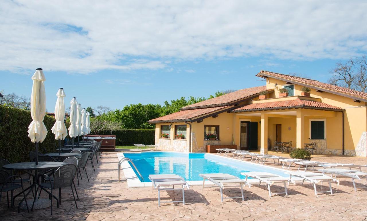 L'Infinito Bed & Breakfast Carbognano Eksteriør bilde